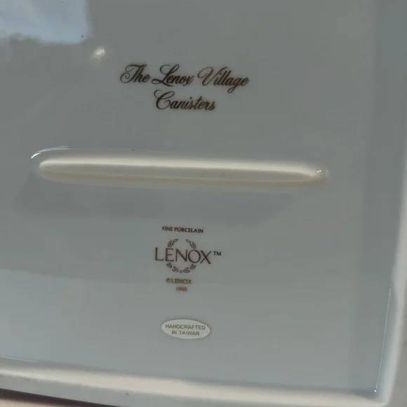 Lenox Village Sugar Canister - 1990 - Picture 8 of 8